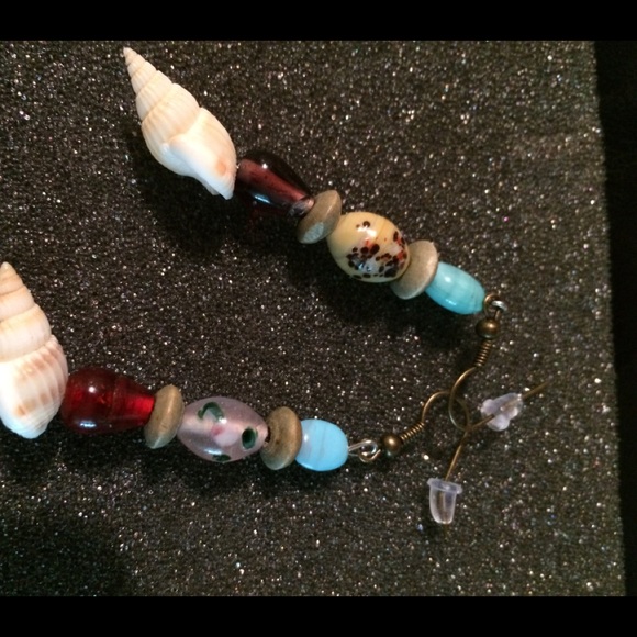 Beautiful handmade earrings - Picture 1 of 1